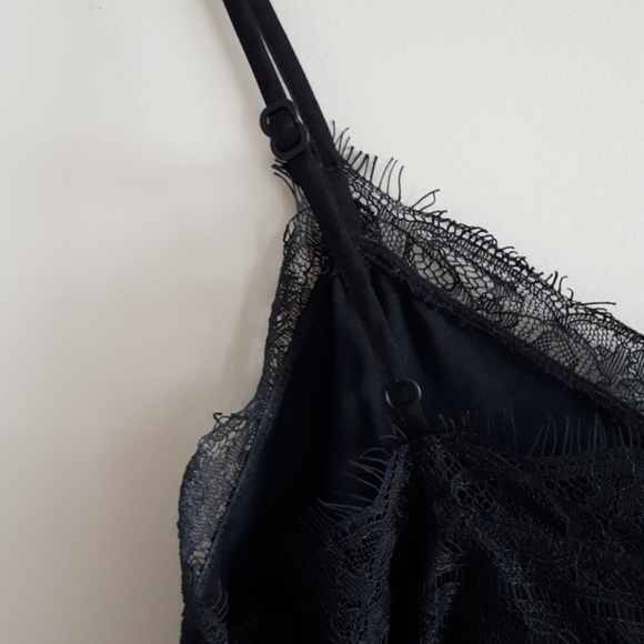 Black Lace Detail Cami Sz XS - Picture 8 of 14